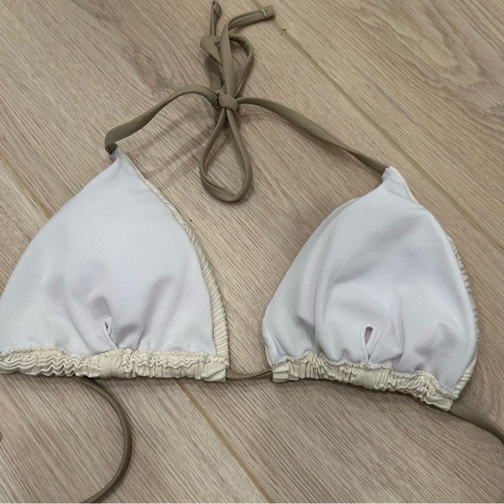 EUC Textured Bikini Set - Picture 5 of 6